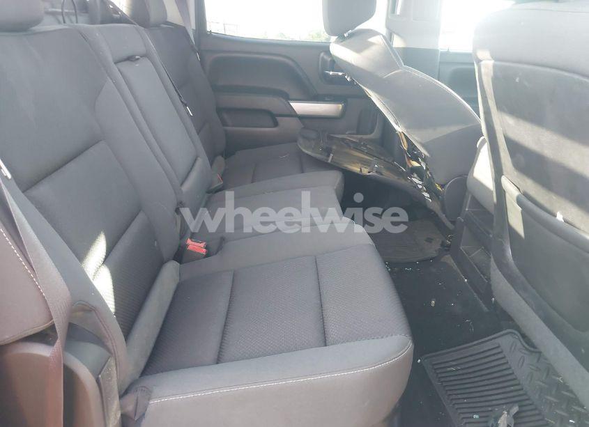 Photo 8 of 2015 Chevrolet Silverado 1500 2LT (VIN 3GCUKREC0FG137544)