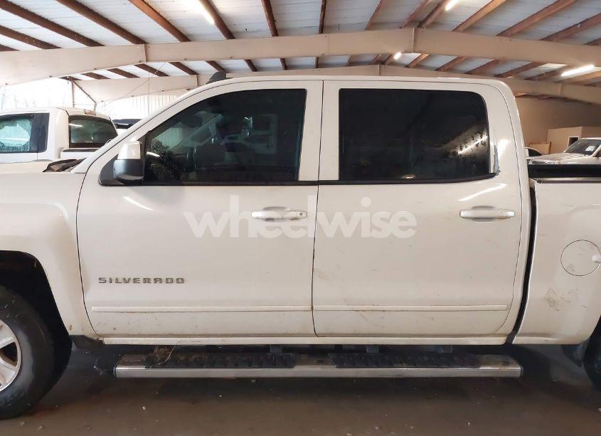 Photo 14 of 2015 Chevrolet Silverado 1500 1LT (VIN 3GCUKREC0FG209293)