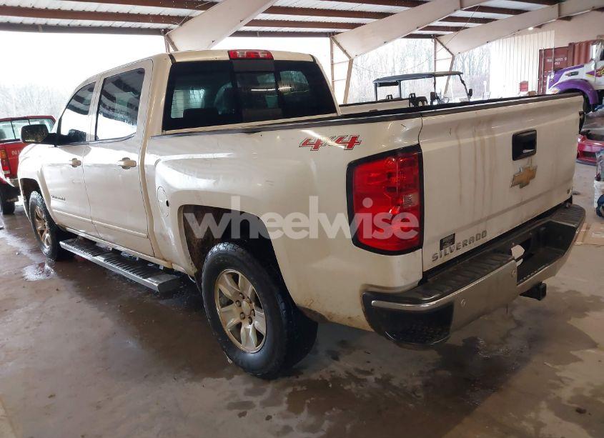 Photo 3 of 2015 Chevrolet Silverado 1500 1LT (VIN 3GCUKREC0FG209293)