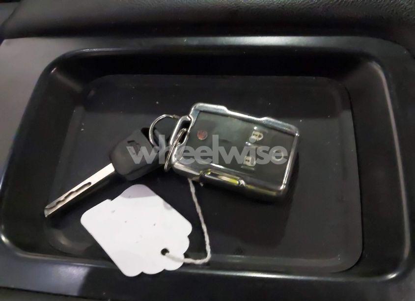 Photo 11 of 2015 Chevrolet Silverado 1500 1LT (VIN 3GCUKREC0FG222836)