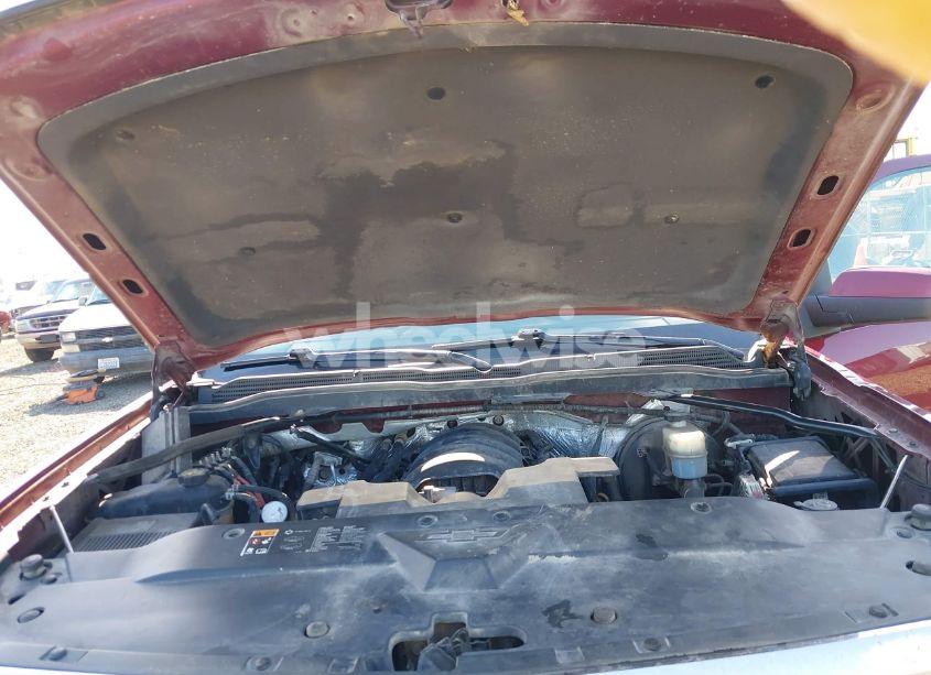 Photo 10 of 2015 Chevrolet Silverado 1500 1LT (VIN 3GCUKREC0FG263001)