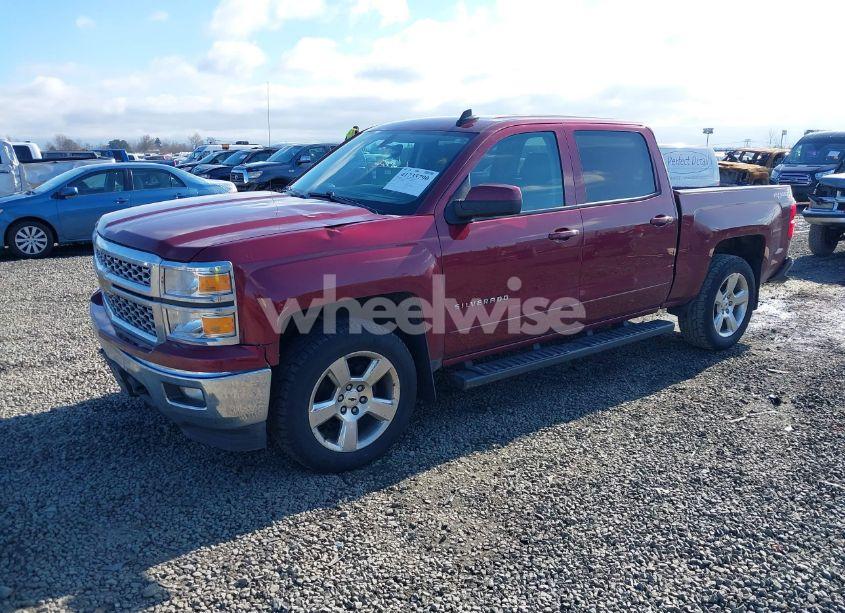 Photo 2 of 2015 Chevrolet Silverado 1500 1LT (VIN 3GCUKREC0FG263001)