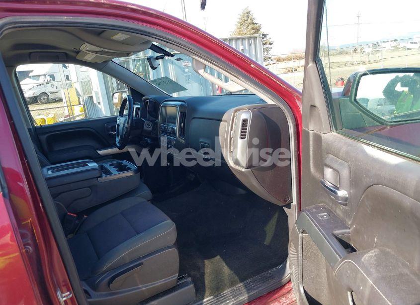 Photo 5 of 2015 Chevrolet Silverado 1500 1LT (VIN 3GCUKREC0FG263001)