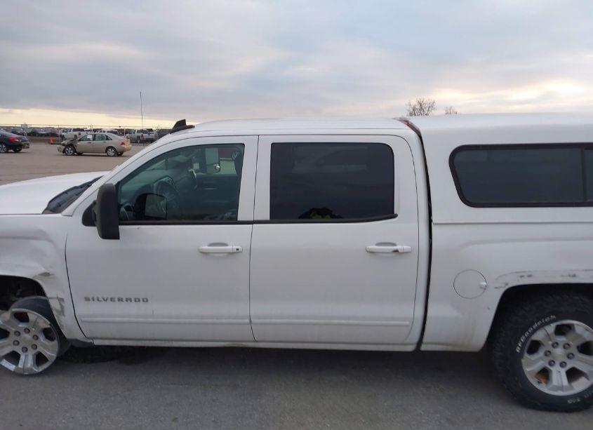 Photo 15 of 2015 Chevrolet Silverado 1500 2LT (VIN 3GCUKREC0FG267016)