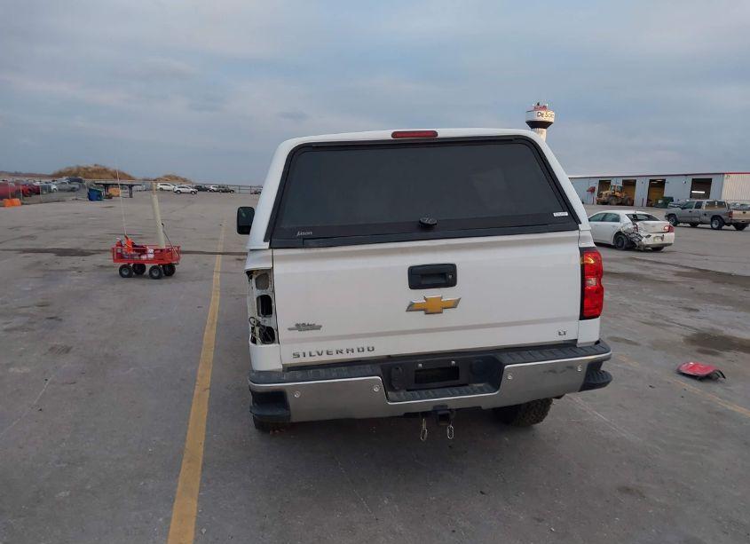 Photo 18 of 2015 Chevrolet Silverado 1500 2LT (VIN 3GCUKREC0FG267016)