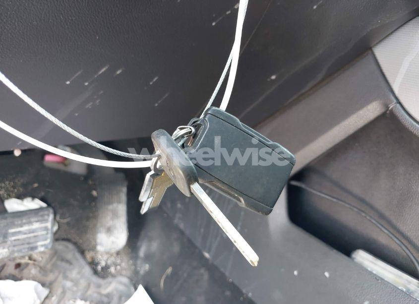 Photo 11 of 2015 Chevrolet Silverado 1500 2LT (VIN 3GCUKREC0FG303156)