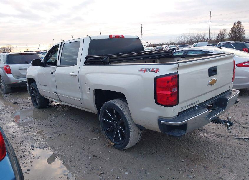 Photo 14 of 2015 Chevrolet Silverado 1500 1LT (VIN 3GCUKREC0FG363826)