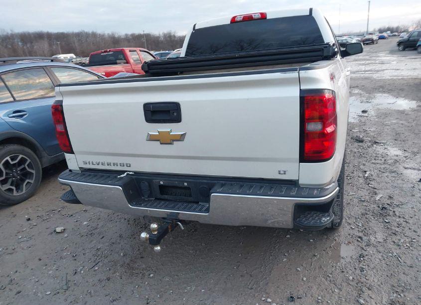 Photo 16 of 2015 Chevrolet Silverado 1500 1LT (VIN 3GCUKREC0FG363826)