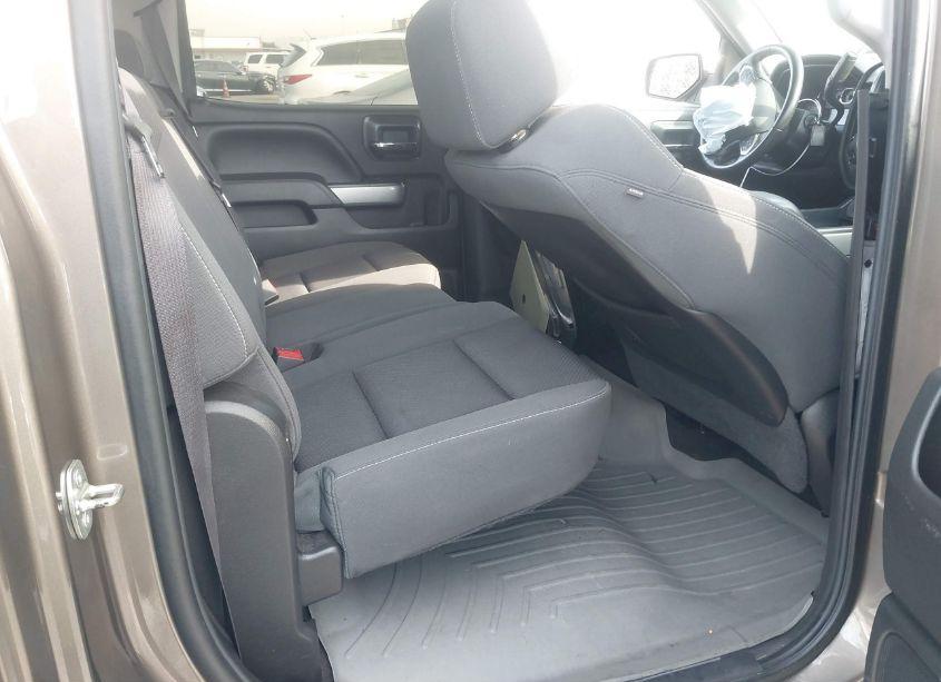 Photo 8 of 2015 Chevrolet Silverado 1500 2LT (VIN 3GCUKREC0FG404049)