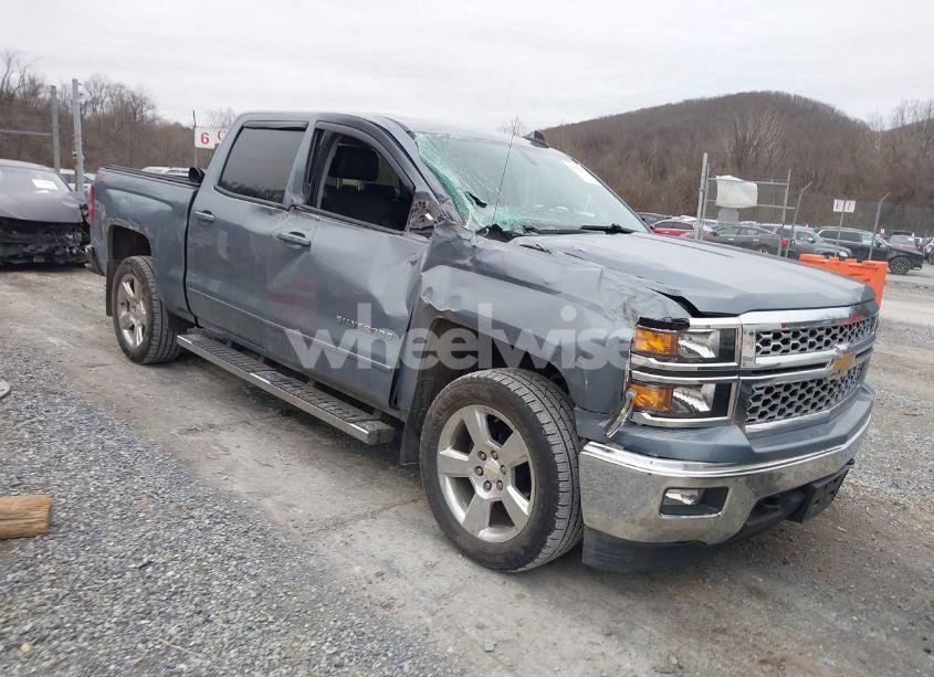 2015 Chevrolet Silverado 1500 1LT (VIN 3GCUKREC0FG487269) main photo