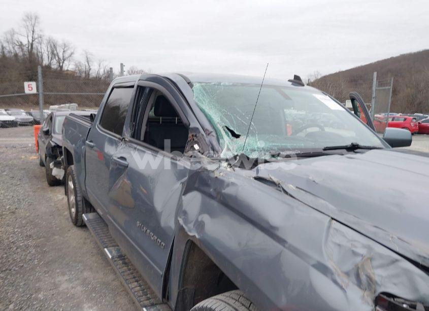 Photo 6 of 2015 Chevrolet Silverado 1500 1LT (VIN 3GCUKREC0FG487269)