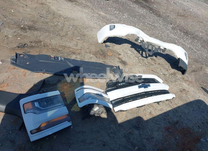 Photo 12 of 2016 Chevrolet Silverado 1500 2LT (VIN 3GCUKREC0GG103461)