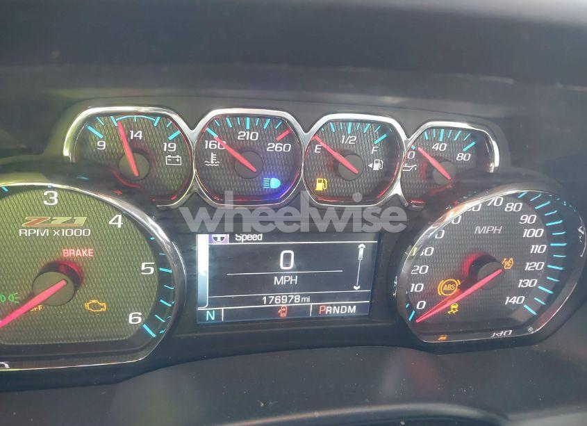 Photo 7 of 2016 Chevrolet Silverado 1500 2LT (VIN 3GCUKREC0GG131034)