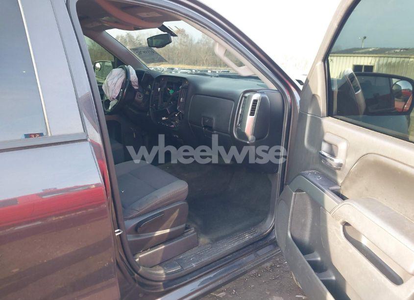 Photo 5 of 2016 Chevrolet Silverado 1500 1LT (VIN 3GCUKREC0GG133754)