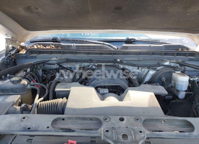 Photo 10 of 2016 Chevrolet Silverado 1500 2LT (VIN 3GCUKREC0GG150134)