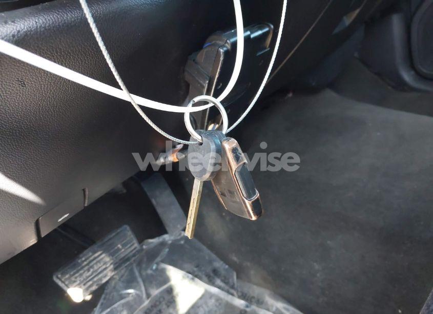 Photo 11 of 2016 Chevrolet Silverado 1500 2LT (VIN 3GCUKREC0GG150134)