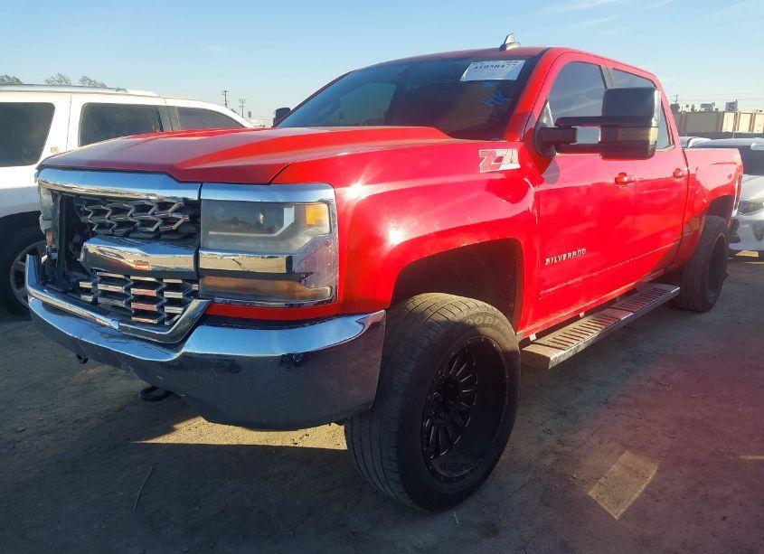 Photo 2 of 2016 Chevrolet Silverado 1500 1LT (VIN 3GCUKREC0GG156483)