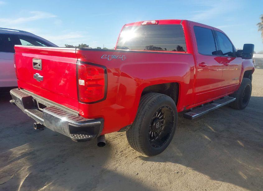 Photo 4 of 2016 Chevrolet Silverado 1500 1LT (VIN 3GCUKREC0GG156483)