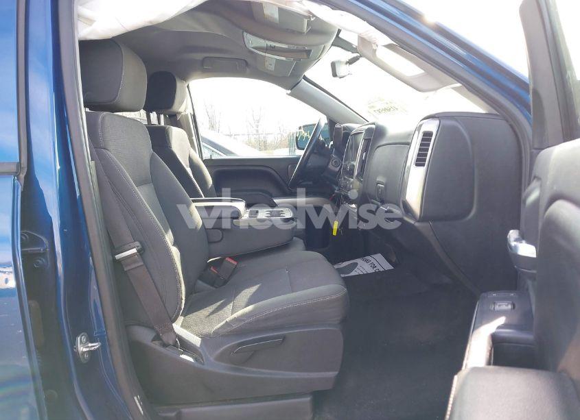 Photo 5 of 2016 Chevrolet Silverado 1500 2LT (VIN 3GCUKREC0GG201485)