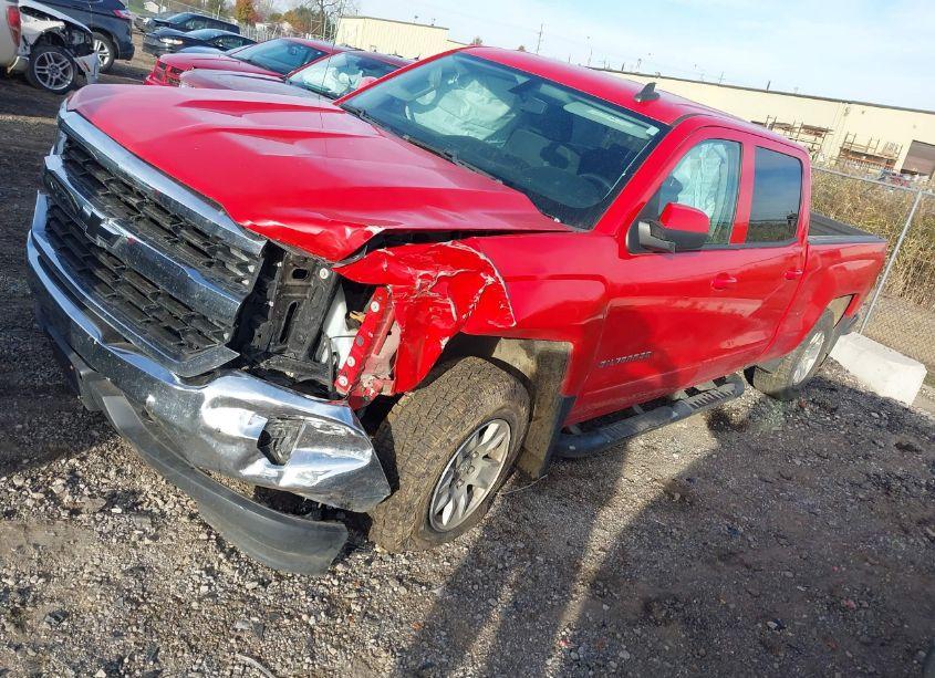 Photo 2 of 2016 Chevrolet Silverado 1500 1LT/2LT (VIN 3GCUKREC0GG262304)