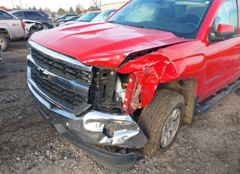 Photo 6 of 2016 Chevrolet Silverado 1500 1LT/2LT (VIN 3GCUKREC0GG262304)