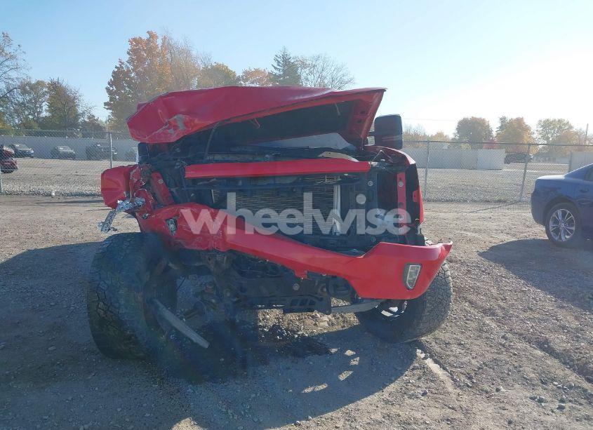 Photo 12 of 2016 Chevrolet Silverado 1500 2LT (VIN 3GCUKREC0GG275201)