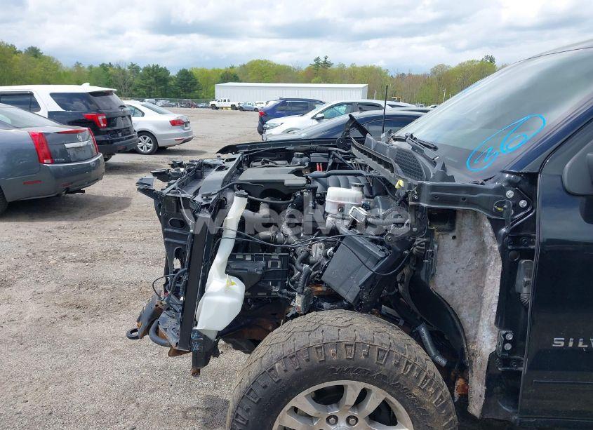 Photo 18 of 2016 Chevrolet Silverado 1500 1LT (VIN 3GCUKREC0GG307824)