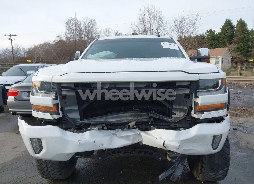 Photo 12 of 2016 Chevrolet Silverado 1500 2LT (VIN 3GCUKREC0GG312117)