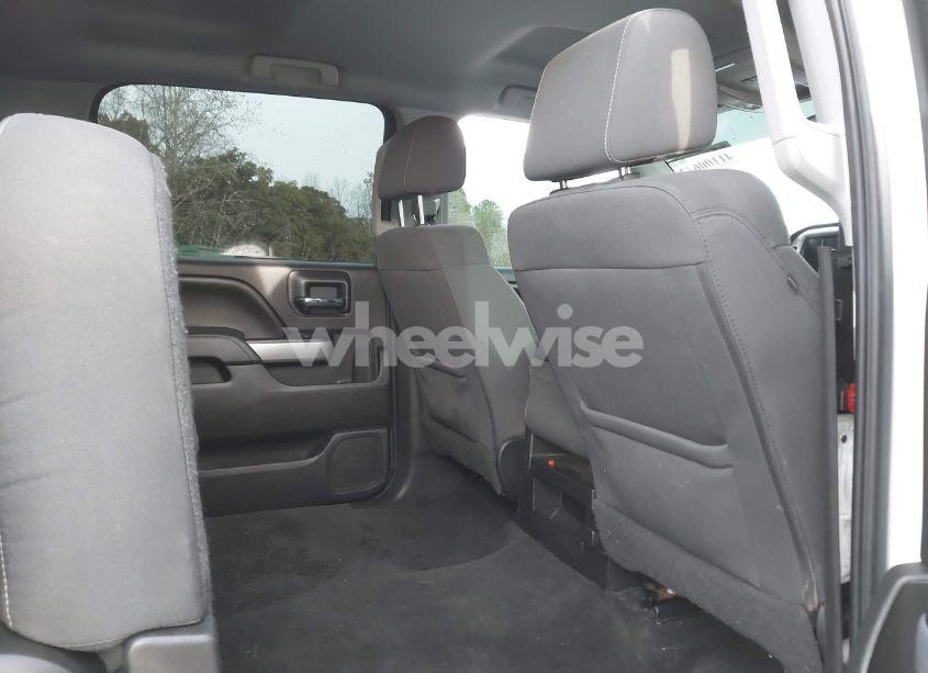 Photo 8 of 2016 Chevrolet Silverado 1500 2LT (VIN 3GCUKREC0GG312117)