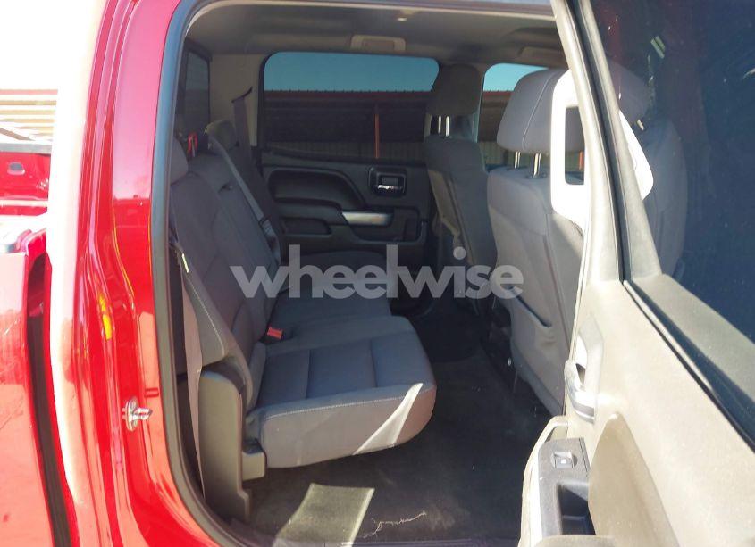 Photo 8 of 2016 Chevrolet Silverado 1500 2LT (VIN 3GCUKREC0GG358644)