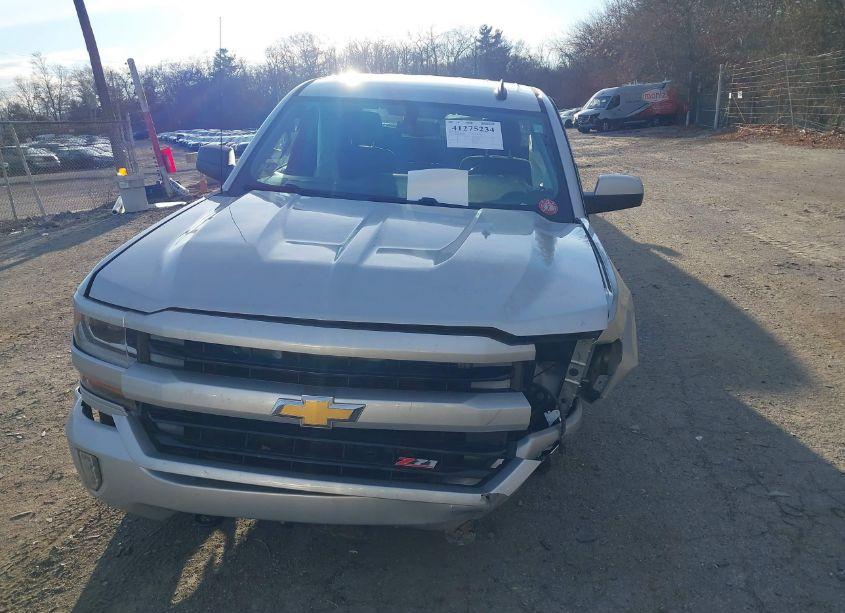 Photo 12 of 2016 Chevrolet Silverado 1500 2LT (VIN 3GCUKREC0GG380059)