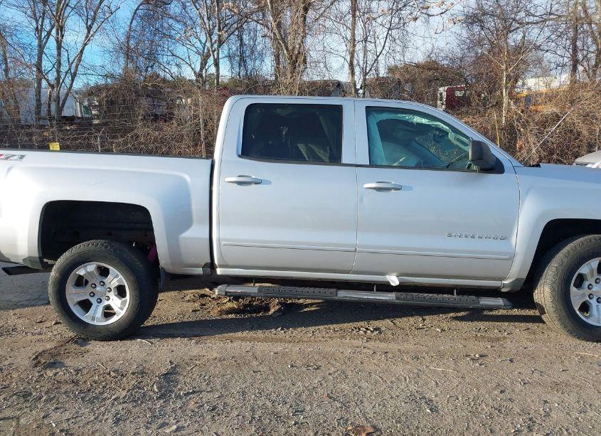 Photo 13 of 2016 Chevrolet Silverado 1500 2LT (VIN 3GCUKREC0GG380059)