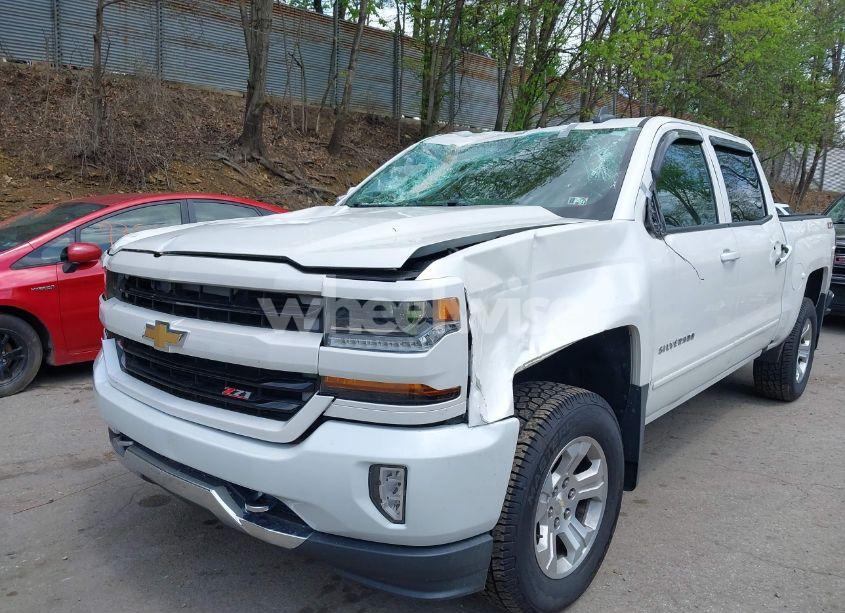 Photo 19 of 2017 Chevrolet Silverado 1500 2LT (VIN 3GCUKREC0HG146568)