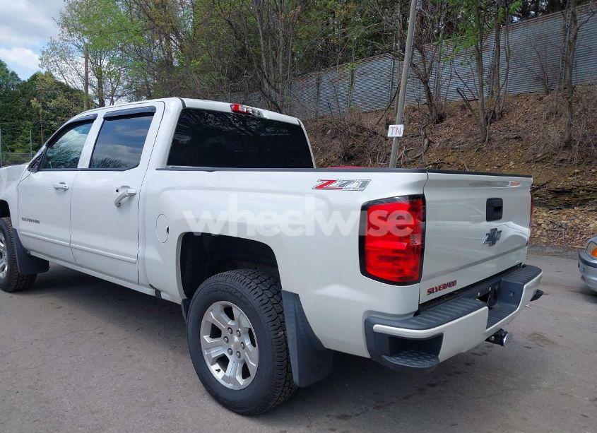 Photo 21 of 2017 Chevrolet Silverado 1500 2LT (VIN 3GCUKREC0HG146568)