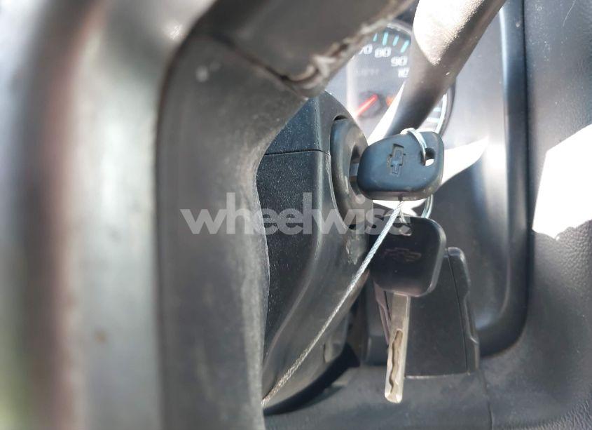 Photo 11 of 2017 Chevrolet Silverado 1500 2LT (VIN 3GCUKREC0HG210396)