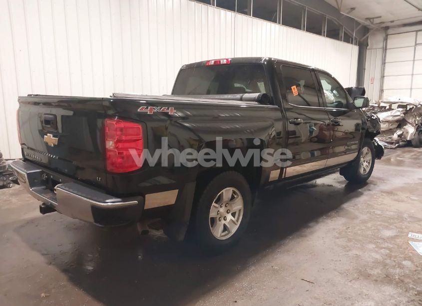 Photo 4 of 2017 Chevrolet Silverado 1500 1LT (VIN 3GCUKREC0HG239364)