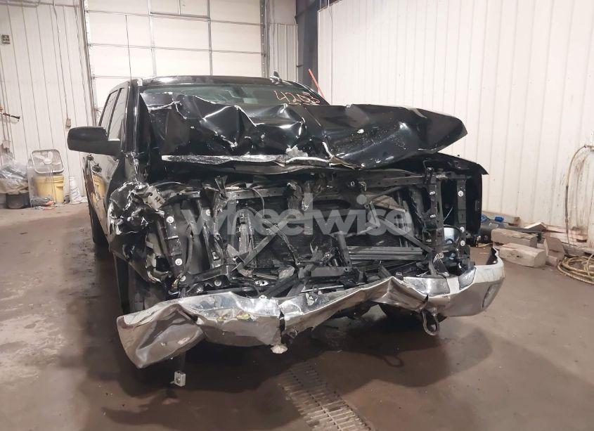 Photo 6 of 2017 Chevrolet Silverado 1500 1LT (VIN 3GCUKREC0HG239364)