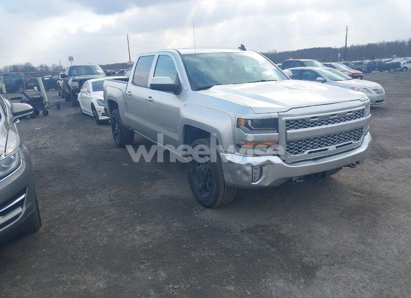 2017 Chevrolet Silverado 1500 1LT (VIN 3GCUKREC0HG295949) main photo