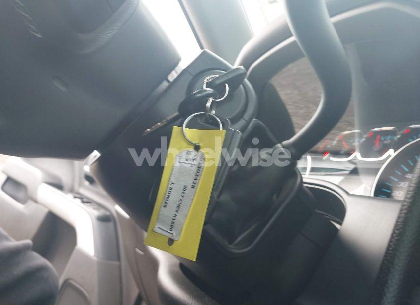 Photo 11 of 2017 Chevrolet Silverado 1500 1LT (VIN 3GCUKREC0HG295949)