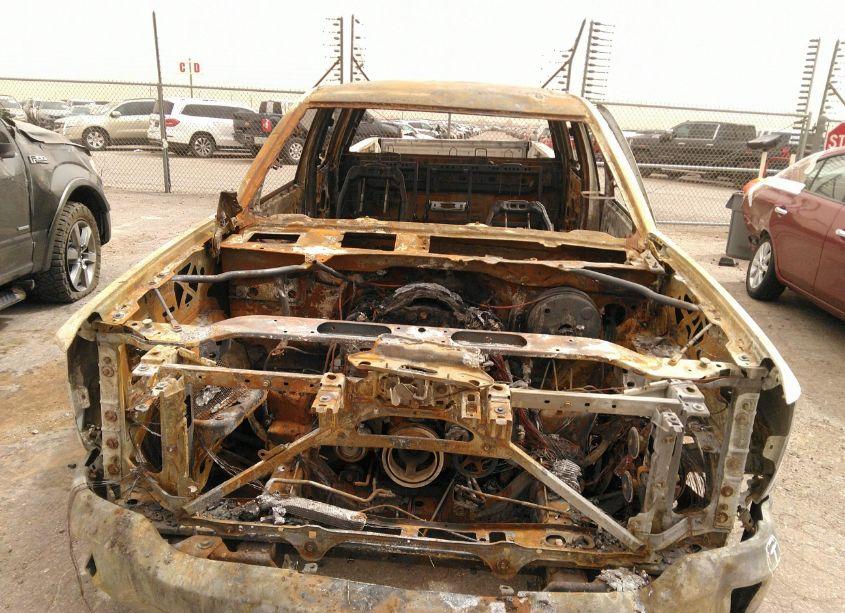 Photo 6 of 2017 Chevrolet Silverado 1500 2LT (VIN 3GCUKREC0HG306478)