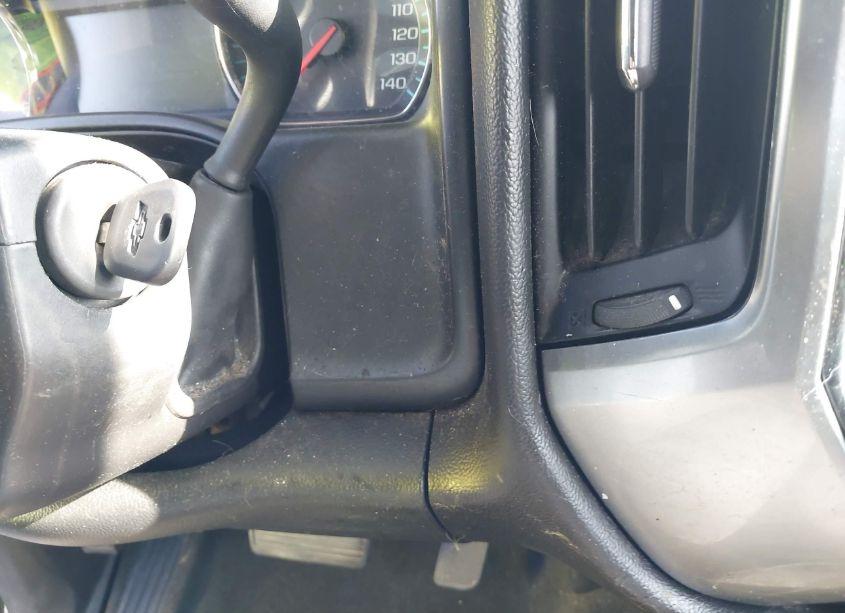 Photo 11 of 2017 Chevrolet Silverado 1500 1LT (VIN 3GCUKREC0HG352845)