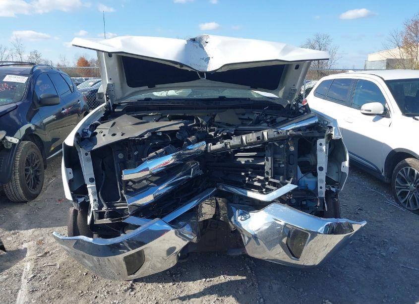 Photo 12 of 2017 Chevrolet Silverado 1500 1LT (VIN 3GCUKREC0HG352845)