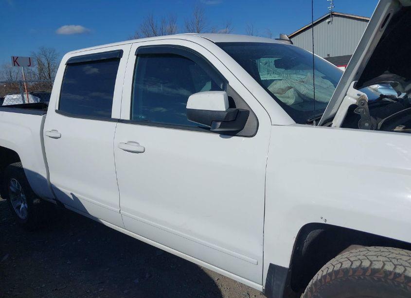Photo 13 of 2017 Chevrolet Silverado 1500 1LT (VIN 3GCUKREC0HG352845)