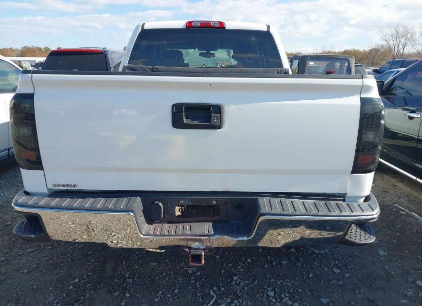 Photo 16 of 2017 Chevrolet Silverado 1500 1LT (VIN 3GCUKREC0HG352845)