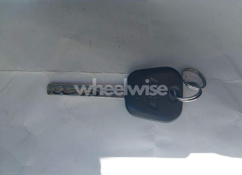 Photo 11 of 2017 Chevrolet Silverado 1500 2LT (VIN 3GCUKREC0HG508480)