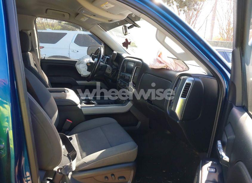 Photo 5 of 2018 Chevrolet Silverado 1500 1LT/2LT (VIN 3GCUKREC0JG149430)