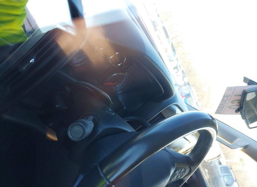 Photo 14 of 2018 Chevrolet Silverado 1500 (VIN 3GCUKREC0JG215054)