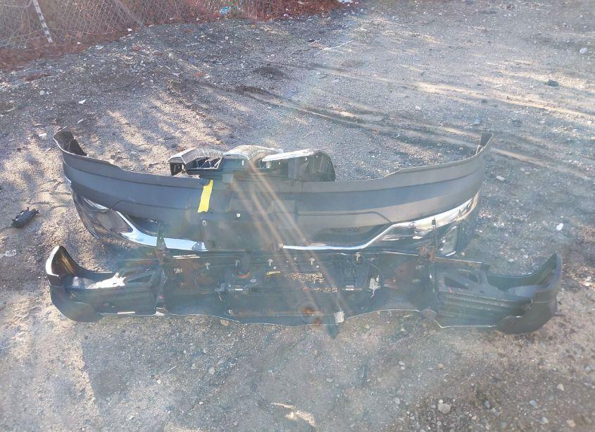 Photo 12 of 2018 Chevrolet Silverado 1500 1LT (VIN 3GCUKREC0JG301478)