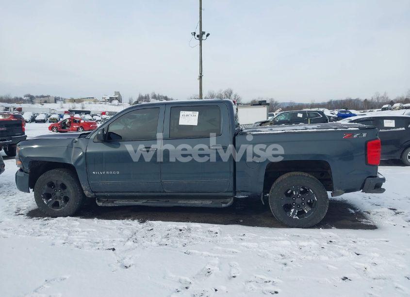 Photo 14 of 2018 Chevrolet Silverado 1500 2LT (VIN 3GCUKREC0JG311265)