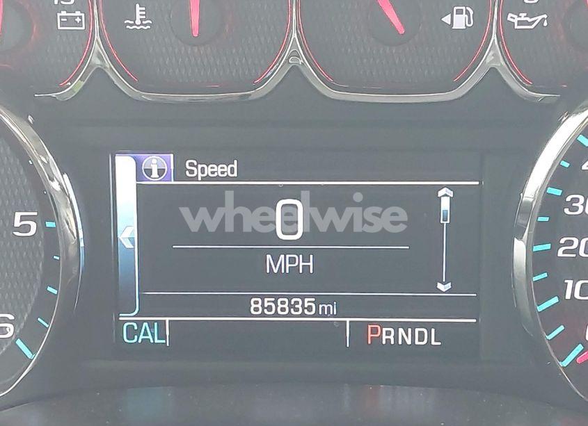 Photo 15 of 2018 Chevrolet Silverado 1500 2LT (VIN 3GCUKREC0JG311265)